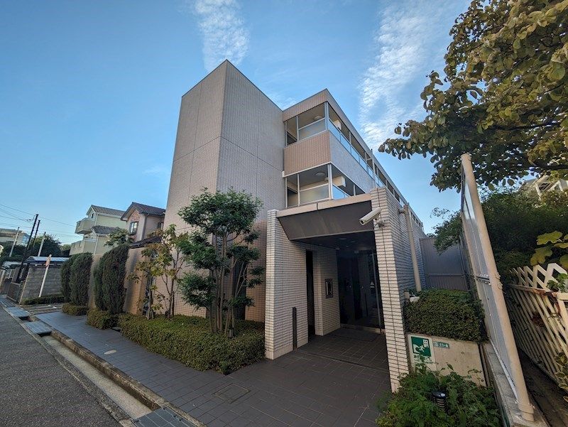 シャルム甲子園口の外観画像