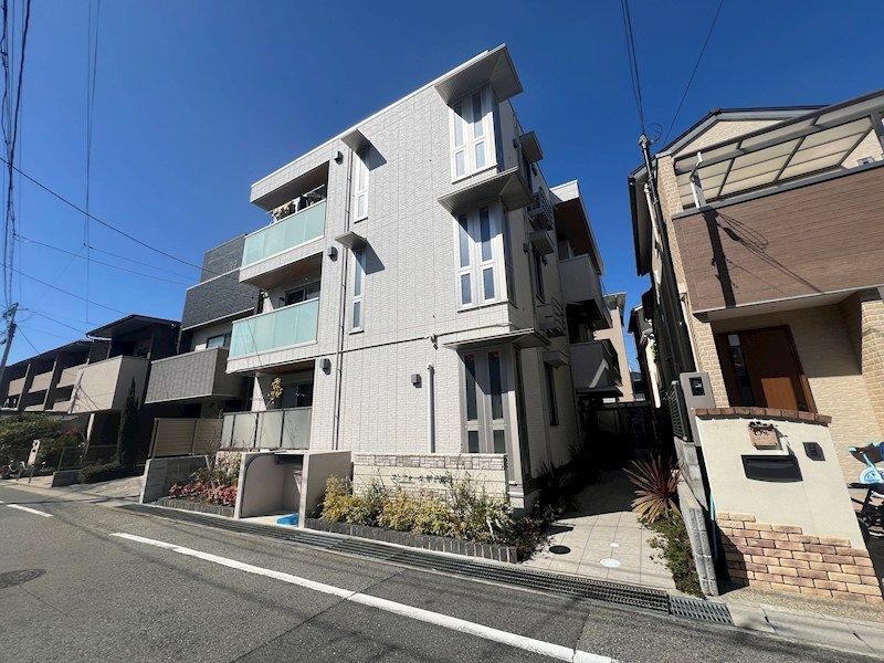 コンフォール甲子園口の外観画像