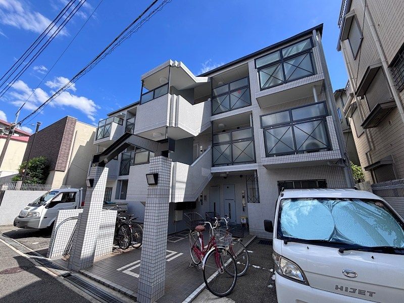 IO甲子園1番館の外観画像