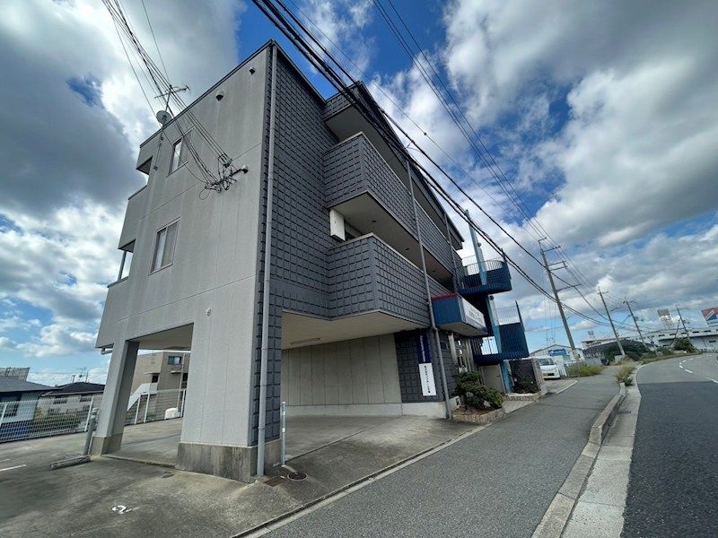 プランドール岡本の外観画像