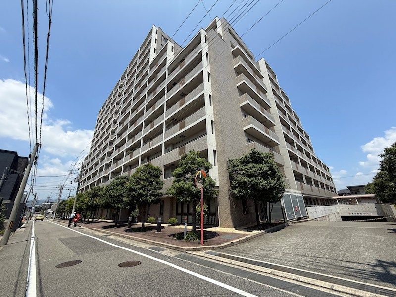 阪急西宮マンションの外観画像