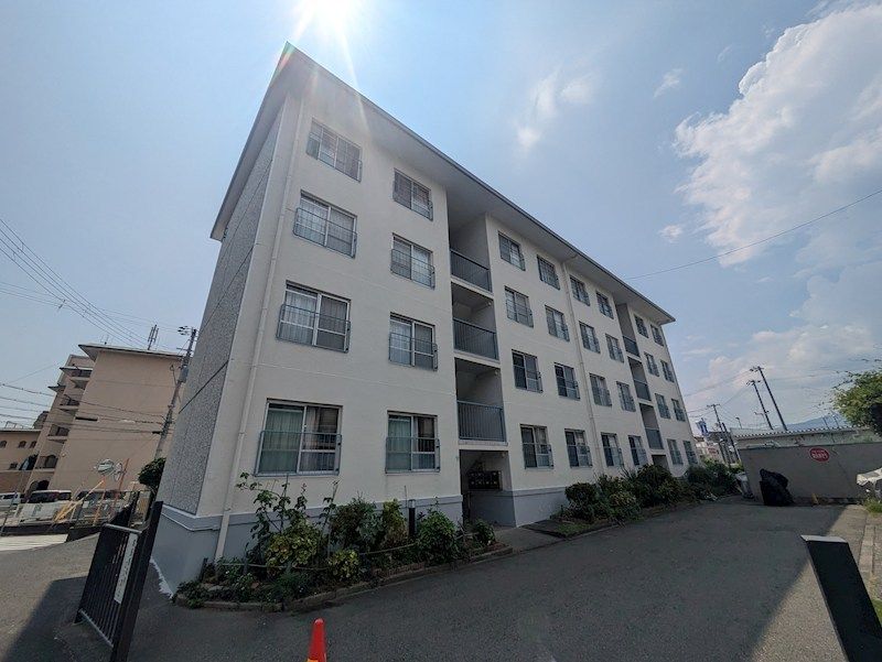 仁川リバーサイドハイツB棟の外観画像