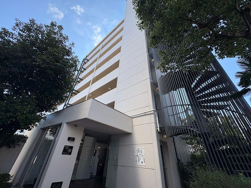 日商岩井西灘マンションの外観画像