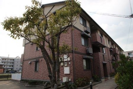 リベルテ空港東の外観画像
