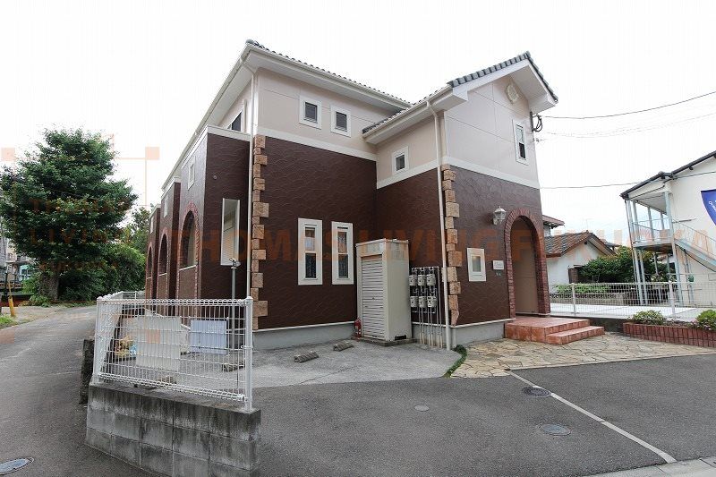 リブレア朝倉街道駅前の外観画像
