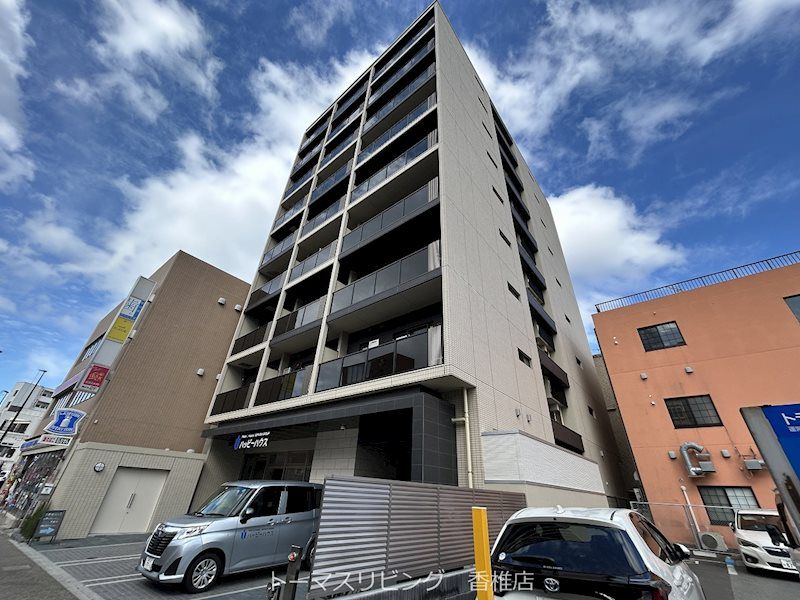 Nudgeone.香椎駅前の外観画像