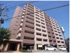 イーストフルハウスの外観画像