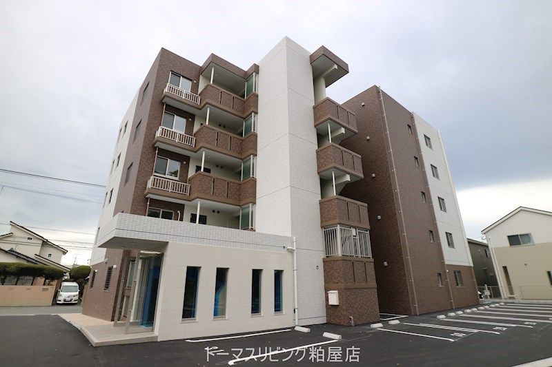 アヴァンセ志免の外観画像