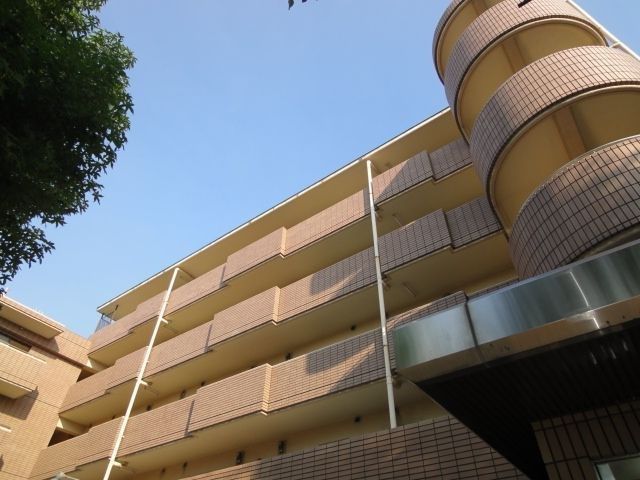 アトレピュアの外観画像