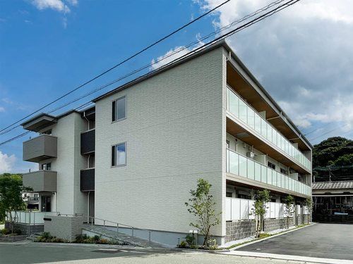 PIONE GARDENの外観画像