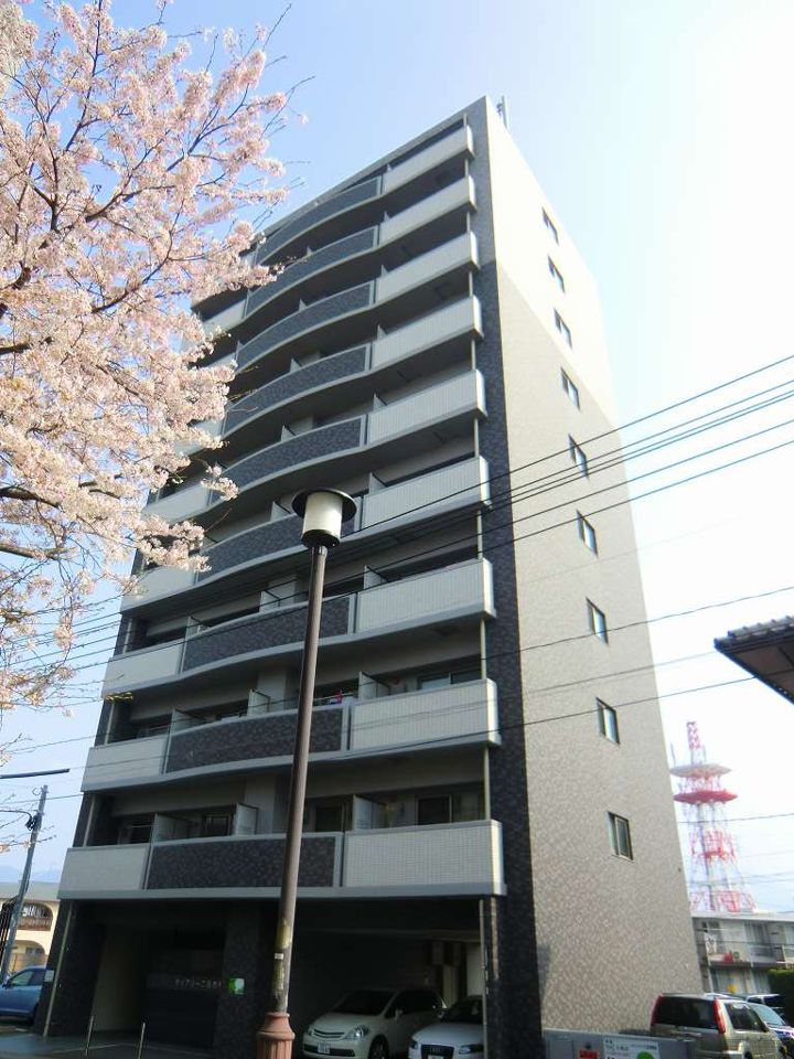 ダイアリー二日市駅前の外観画像