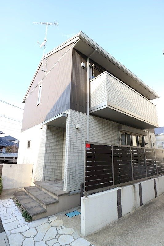 グルージャパーク南里 C棟の外観画像