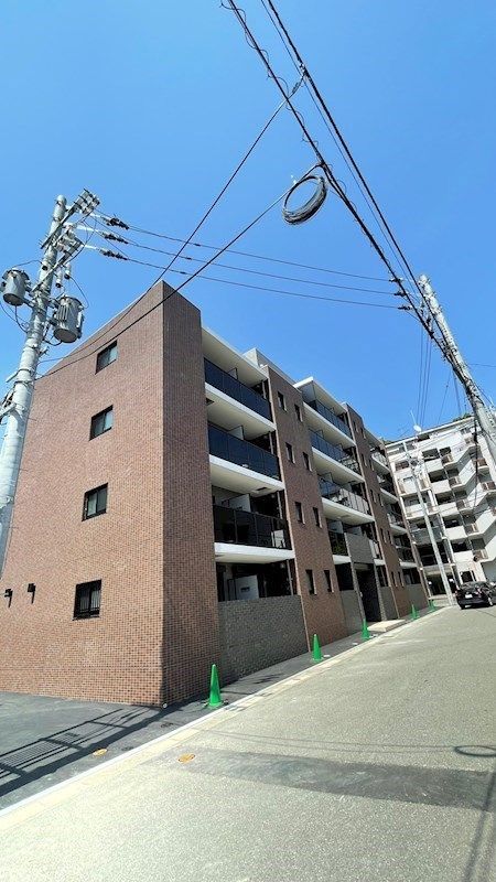 アヴァンセ千早の外観画像