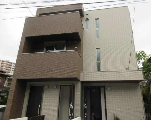 トリプレックスの外観画像
