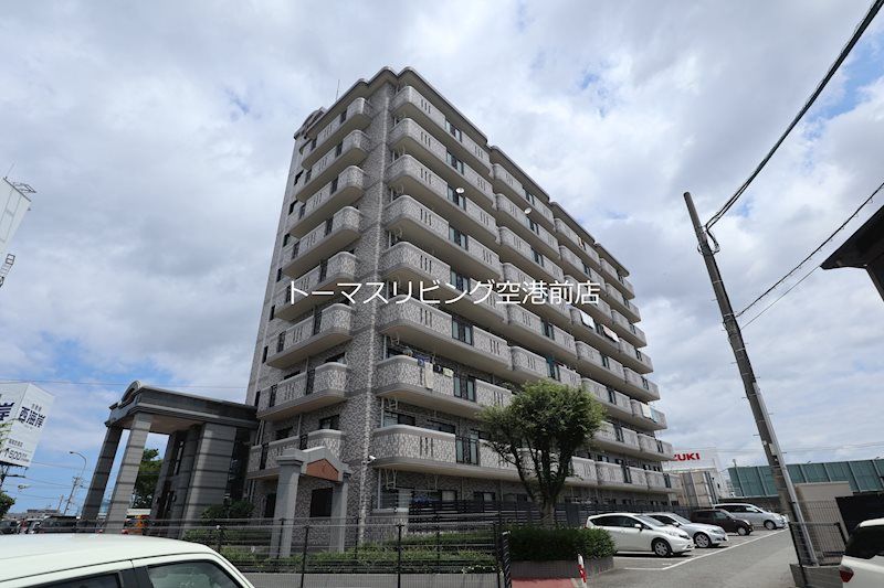 クレスティ空港前の外観画像