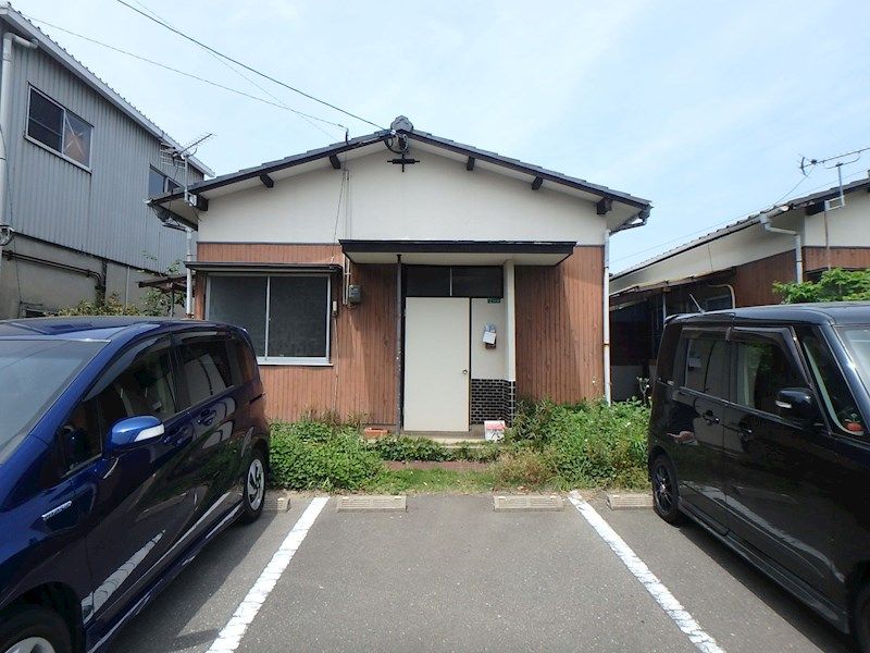 中村古賀貸家C号の外観画像
