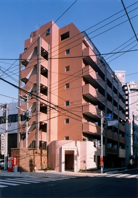 サヴォイエンポリウムの外観画像