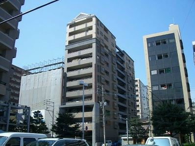 クイーンズ九大前の外観画像