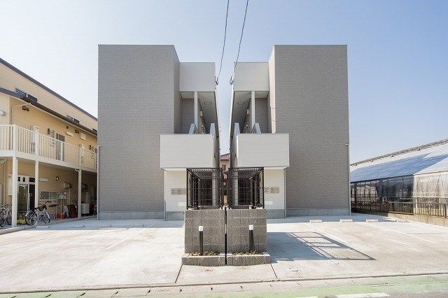 スプリングフォレスト弐番館の外観画像