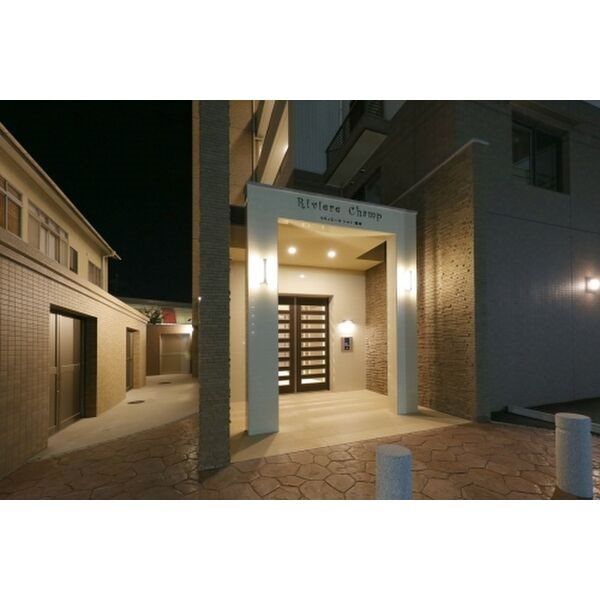 リヴィエールシャン那珂の外観画像