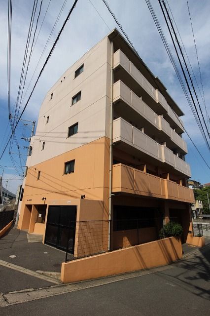 サクラテラス香椎駅前の外観画像
