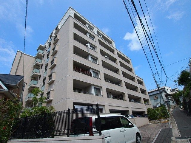 アーサー小笹ヒルズレジデンスの外観画像