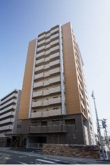 ザ・クロスメントの外観画像