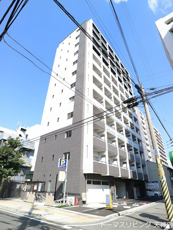 ウインステージ天神南の外観画像