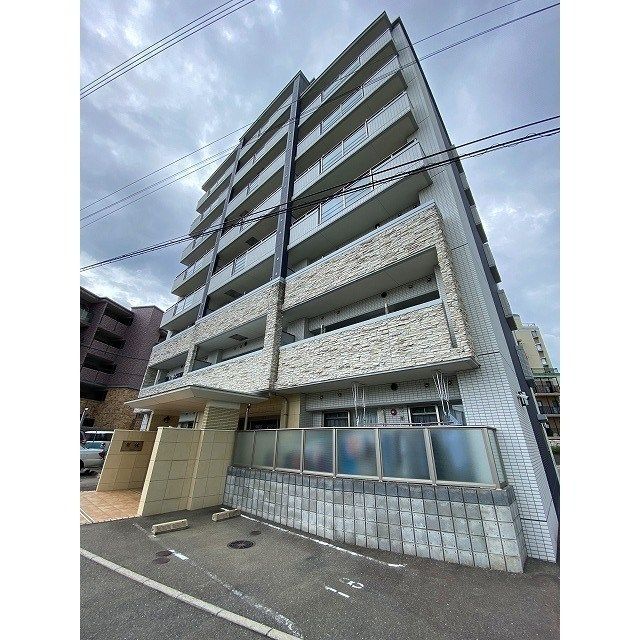 麟館の外観画像