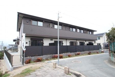 D-room西長住弐番館の外観画像