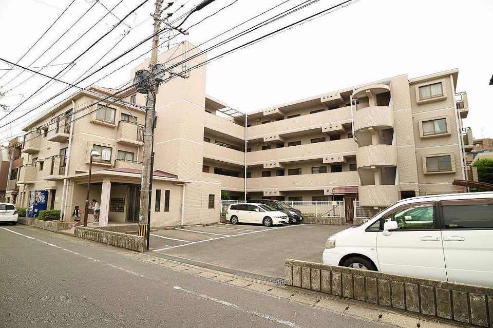 パークノヴァ春日原の外観画像