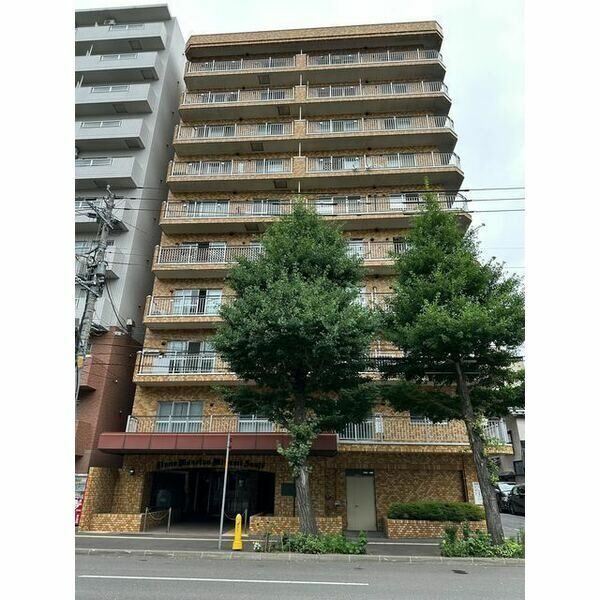 ライオンズマンション南3条の外観画像