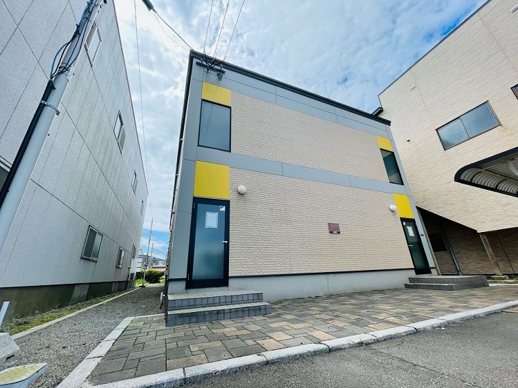 レオパレス箱館の外観画像