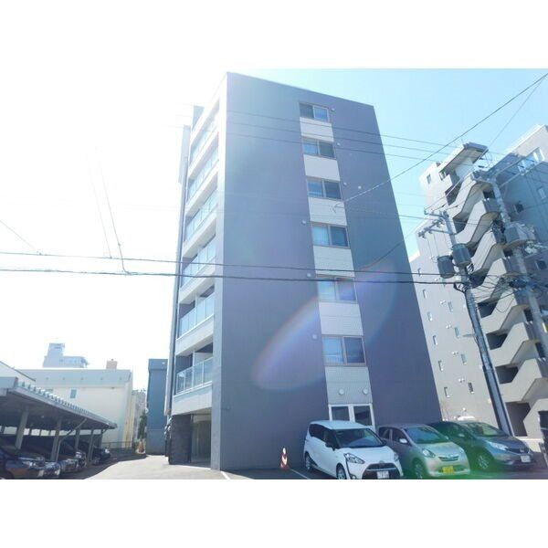 サムティ学園前の外観画像