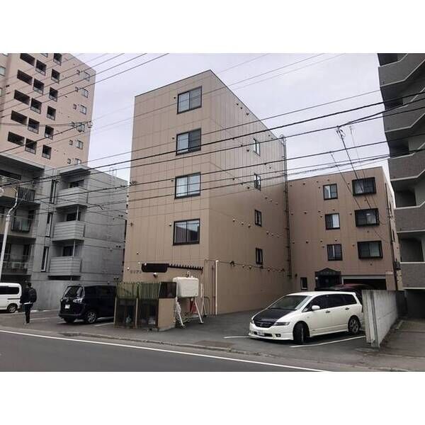 リリアンの外観画像