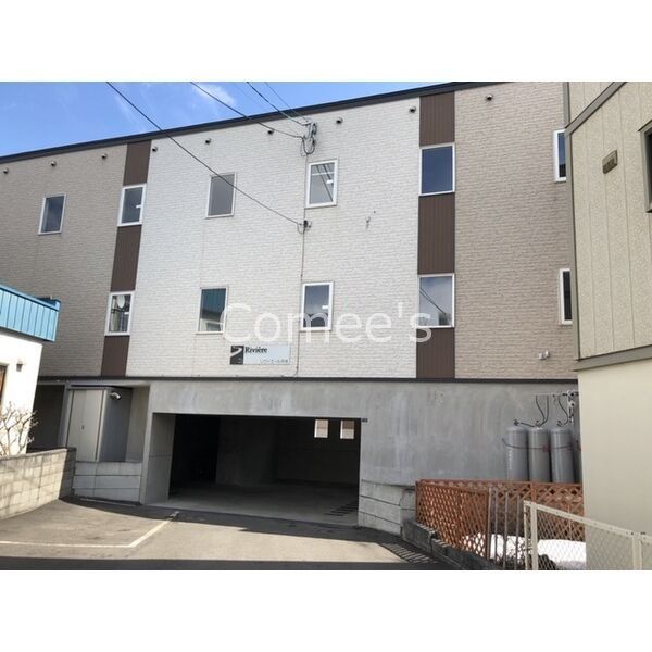 リヴィエール平岸の外観画像