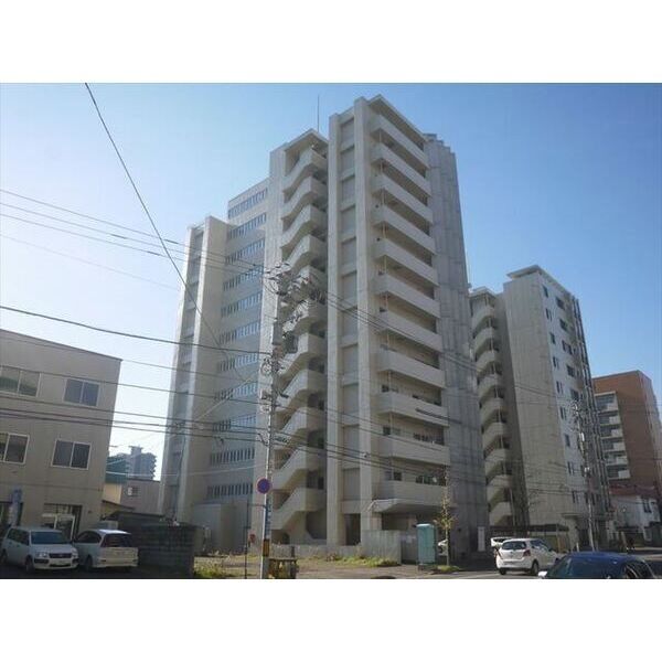 グランカーサ永山公園通 eastの外観画像