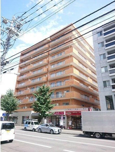 ライオンズマンション第8大通 702号室の外観画像