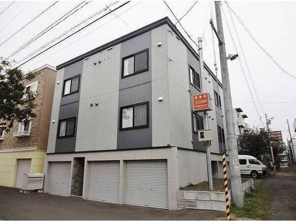 フラット北27条の外観画像