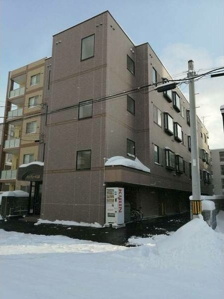 ヴァンヴェール札幌の外観画像