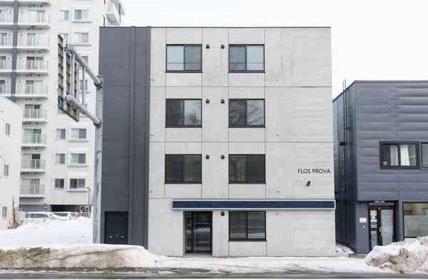 FLOS PROVAの外観画像