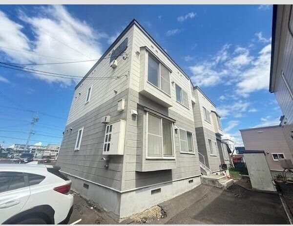 プラドール川北の外観画像