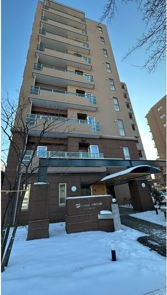 Dグランセ真駒内泉町イーストスクエアの外観画像