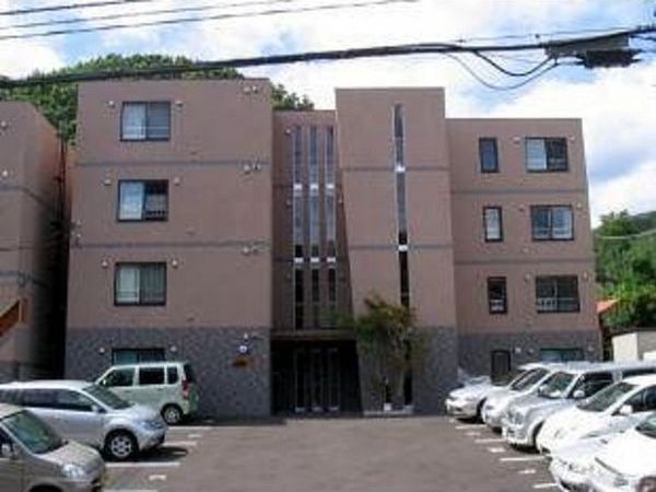 ラフィーネ宮の沢の外観画像
