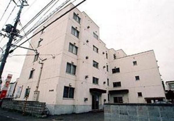 ドミ西野の外観画像
