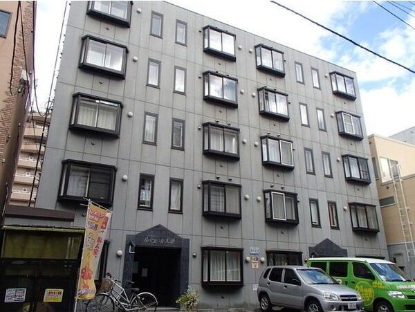 ルミエール大通の外観画像