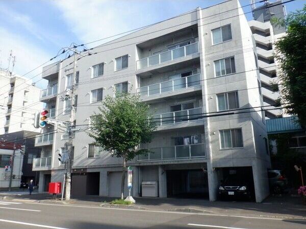 ソレイユ山鼻の外観画像