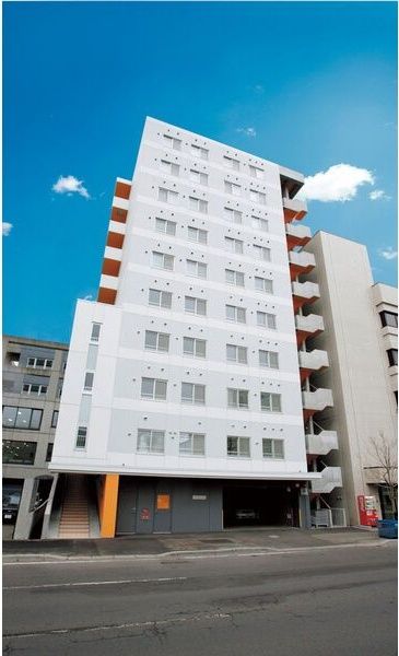 ドミール創成イーストの外観画像