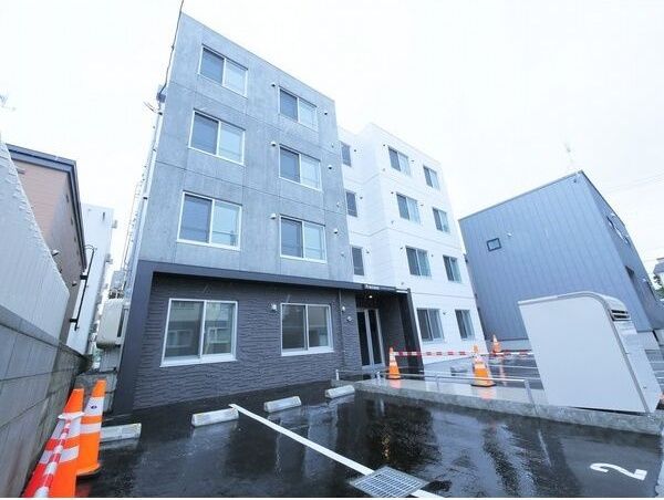 Precious -hibarigaoka-の外観画像