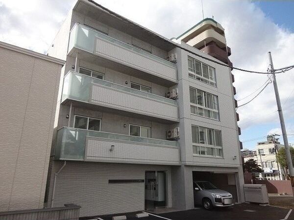 Estavie円山の外観画像